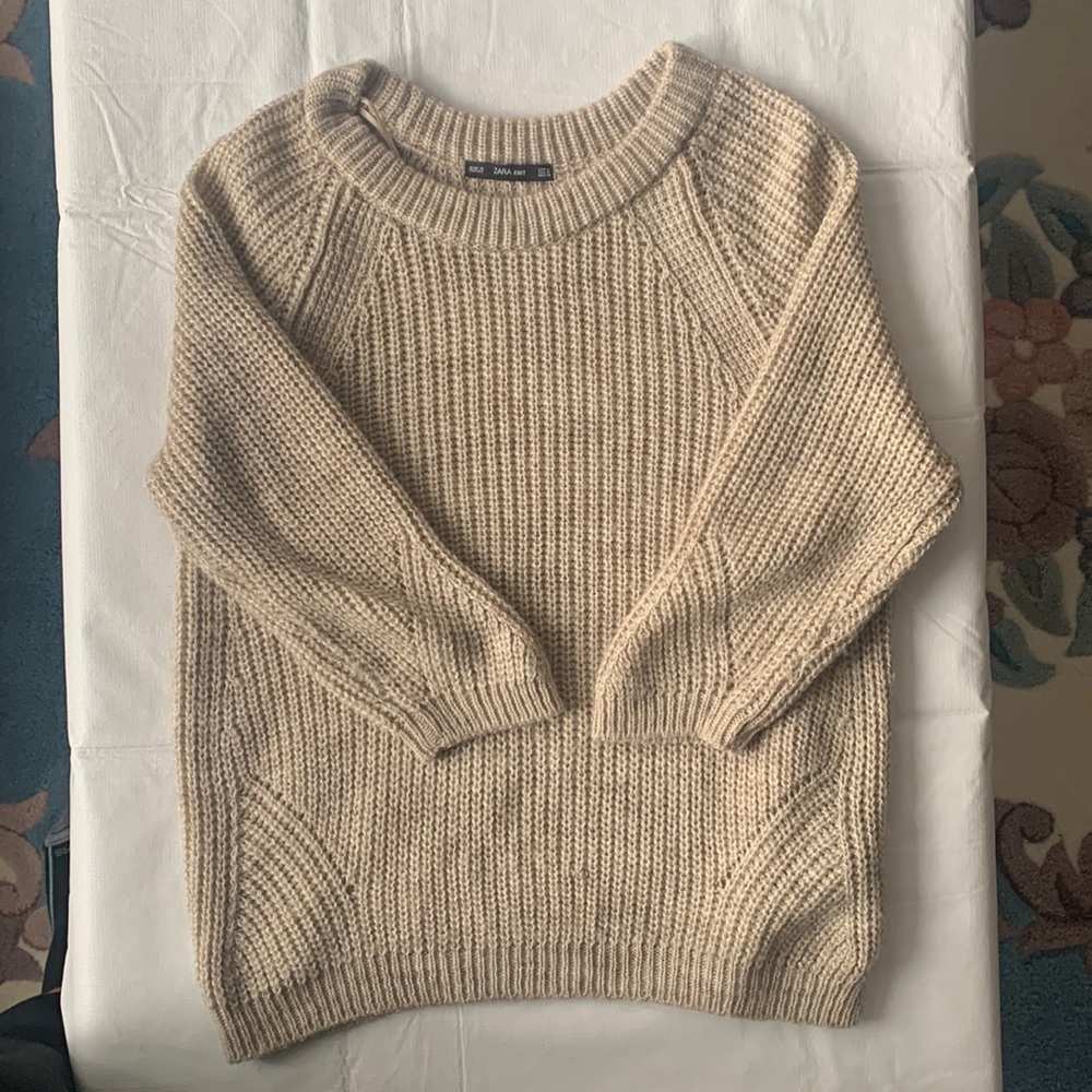 Zara knit sweater - like new!